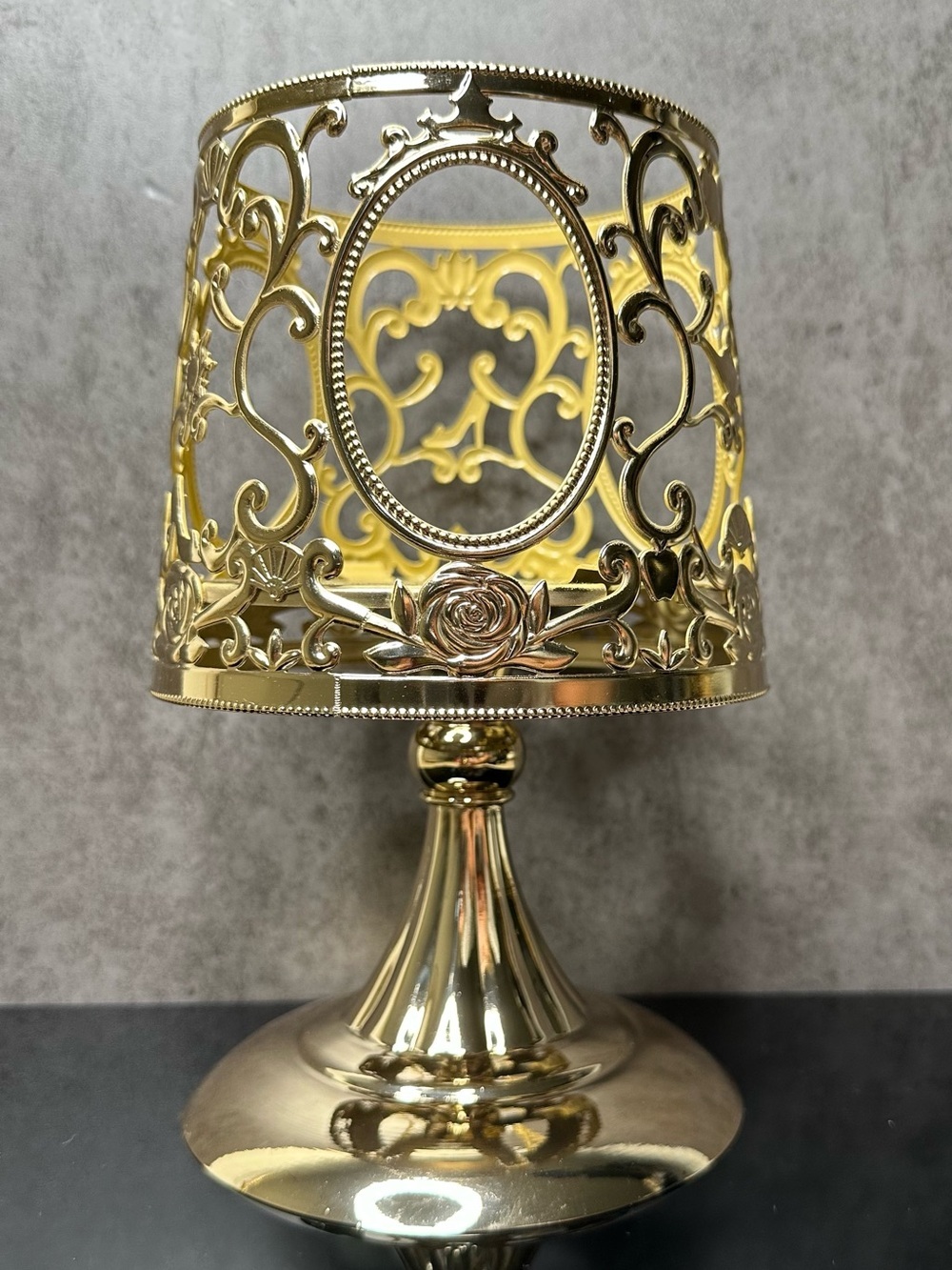Bath & Body Works Disney Princess Royal Lamp 3-Wick Candle Holder Gold Pedestal - Picture 2 of 5